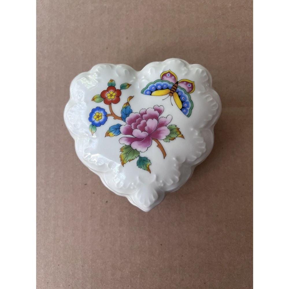 Vintage Ceramic Butterfly Heart Trinket Box, Estee Lauder, Chinoiserie